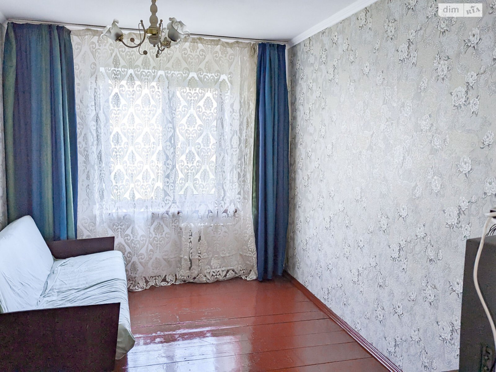 Комната в Ровно, на ул. Видинская в районе Южный на продажу фото 1 Комната в Ровно, на ул. Видинская в районе Южный на продажу фото 1