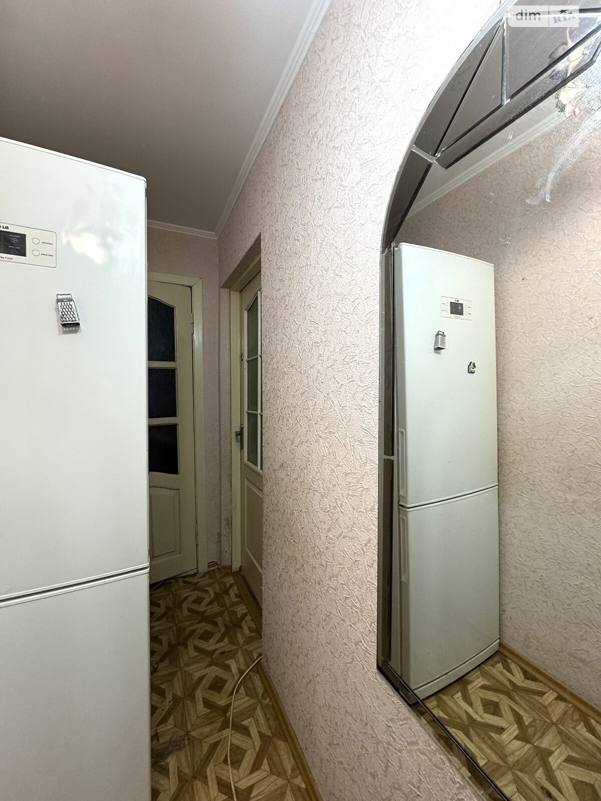 Комната в Ровно, на ул. Князя Острожского 14 в районе Ювилейный на продажу фото 1 Комната в Ровно, на ул. Князя Острожского 14 в районе Ювилейный на продажу фото 1