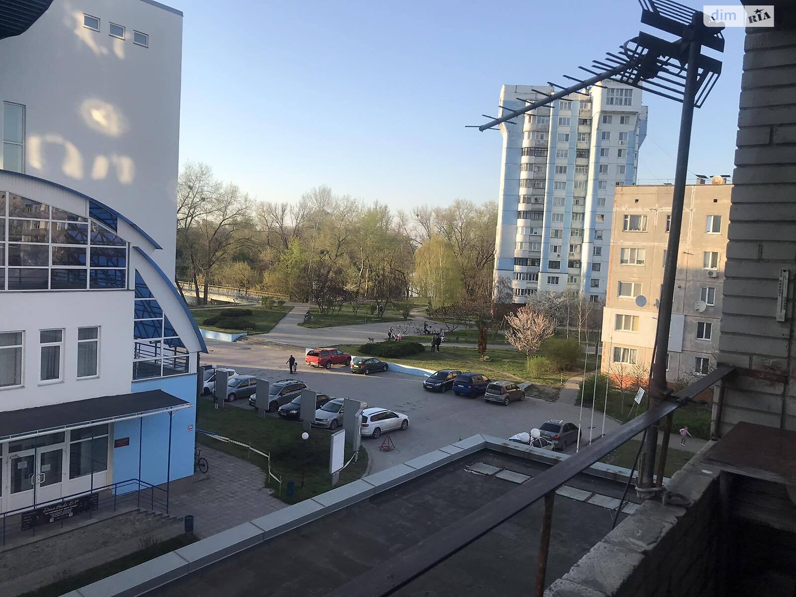 Кімната в Сумах на просп. Свободи 32, кв. 45 в районі Зарічний на продаж фото 1 Кімната в Сумах на просп. Свободи 32, кв. 45 в районі Зарічний на продаж фото 1