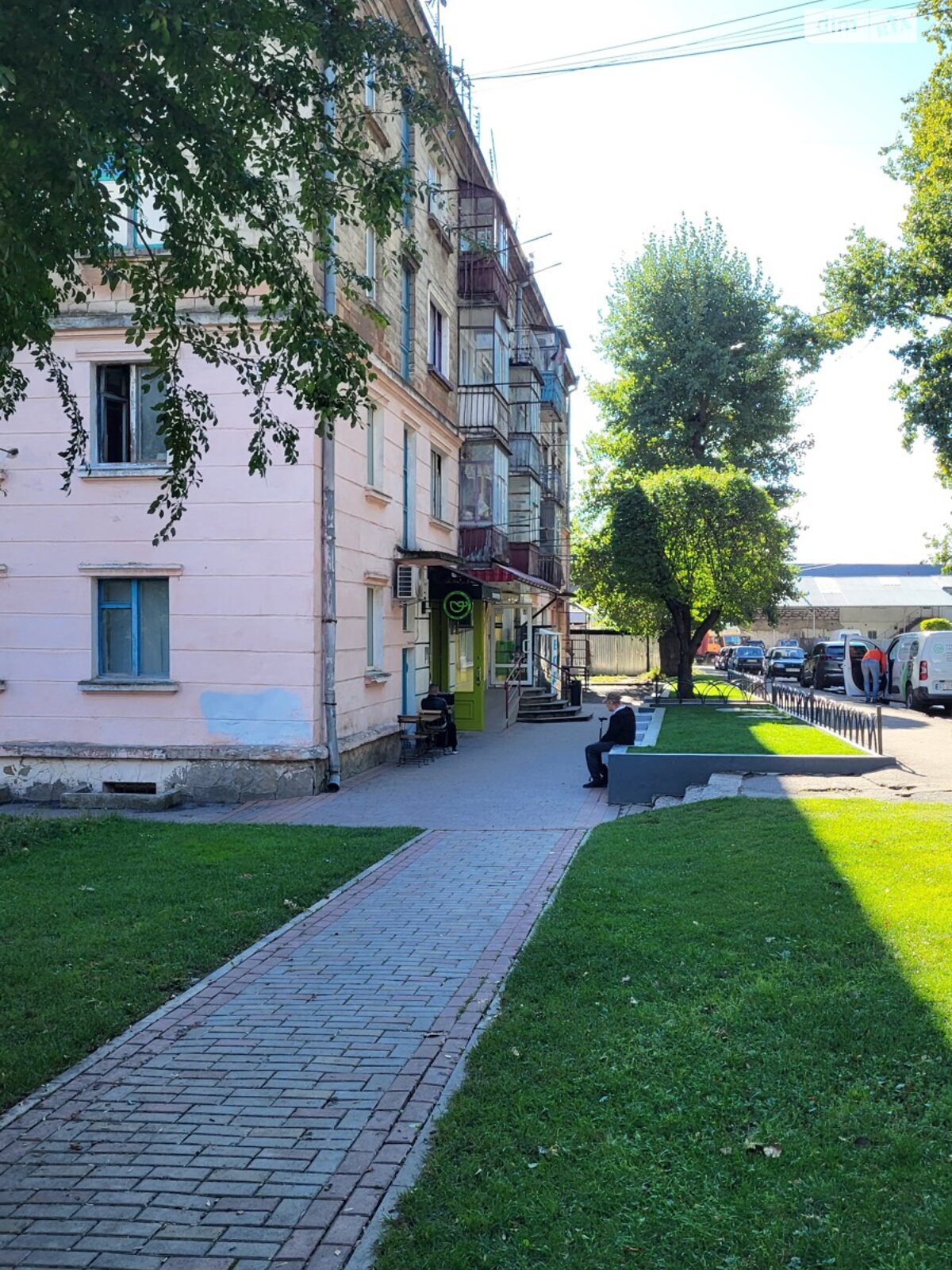 Кімната в Тернополі на вул. Фабрична 2 в районі Бам на продаж фото 1 Кімната в Тернополі на вул. Фабрична 2 в районі Бам на продаж фото 1