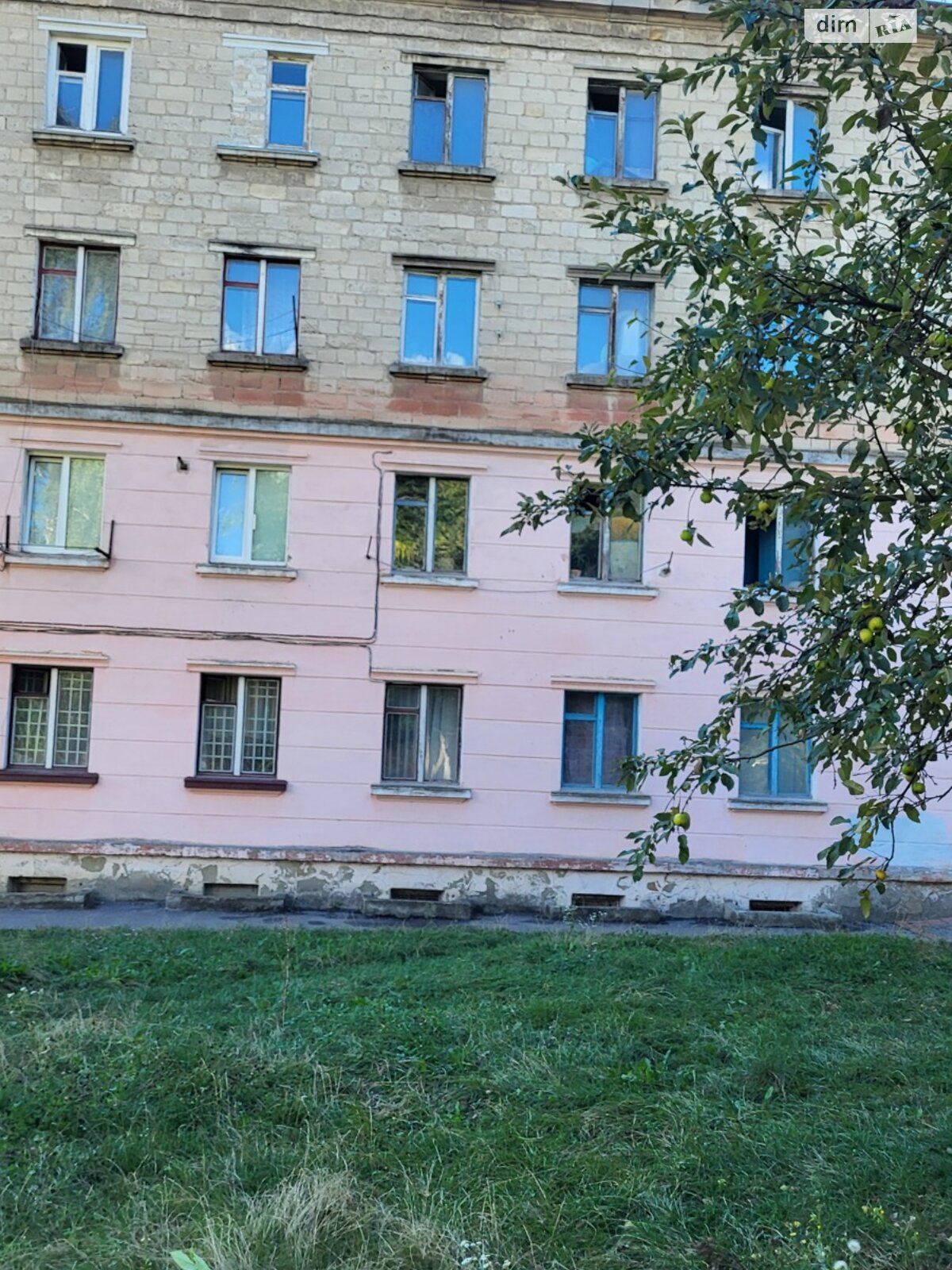 Кімната в Тернополі на вул. Фабрична 2 в районі Бам на продаж фото 1 Кімната в Тернополі на вул. Фабрична 2 в районі Бам на продаж фото 1