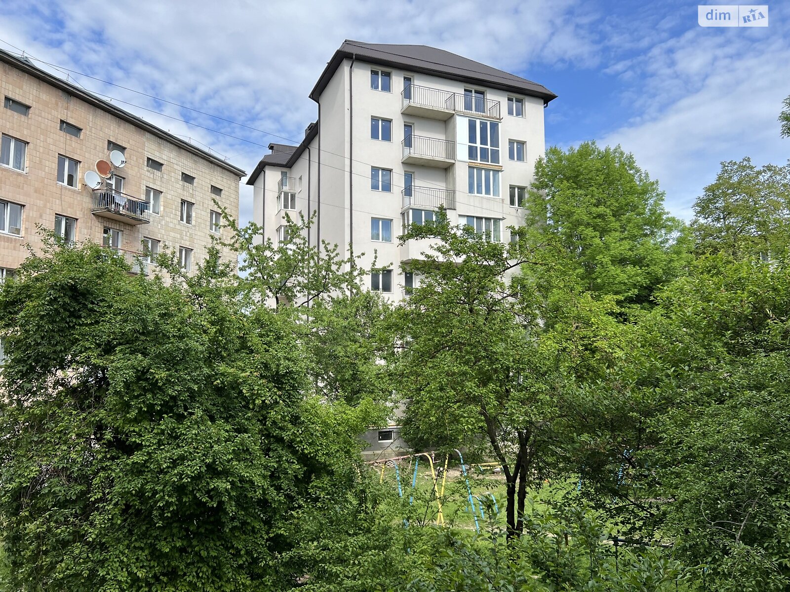 Комната в Тернополе, на ул. Лозовецкая 20 в районе Промышленный Южный на продажу фото 1 Комната в Тернополе, на ул. Лозовецкая 20 в районе Промышленный Южный на продажу фото 1