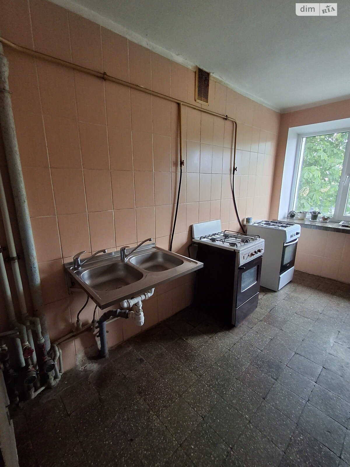 Кімната в Тернополі на просп. Бандери Степана 88, кв. 220 в районі Східний на продаж фото 1 Кімната в Тернополі на просп. Бандери Степана 88, кв. 220 в районі Східний на продаж фото 1