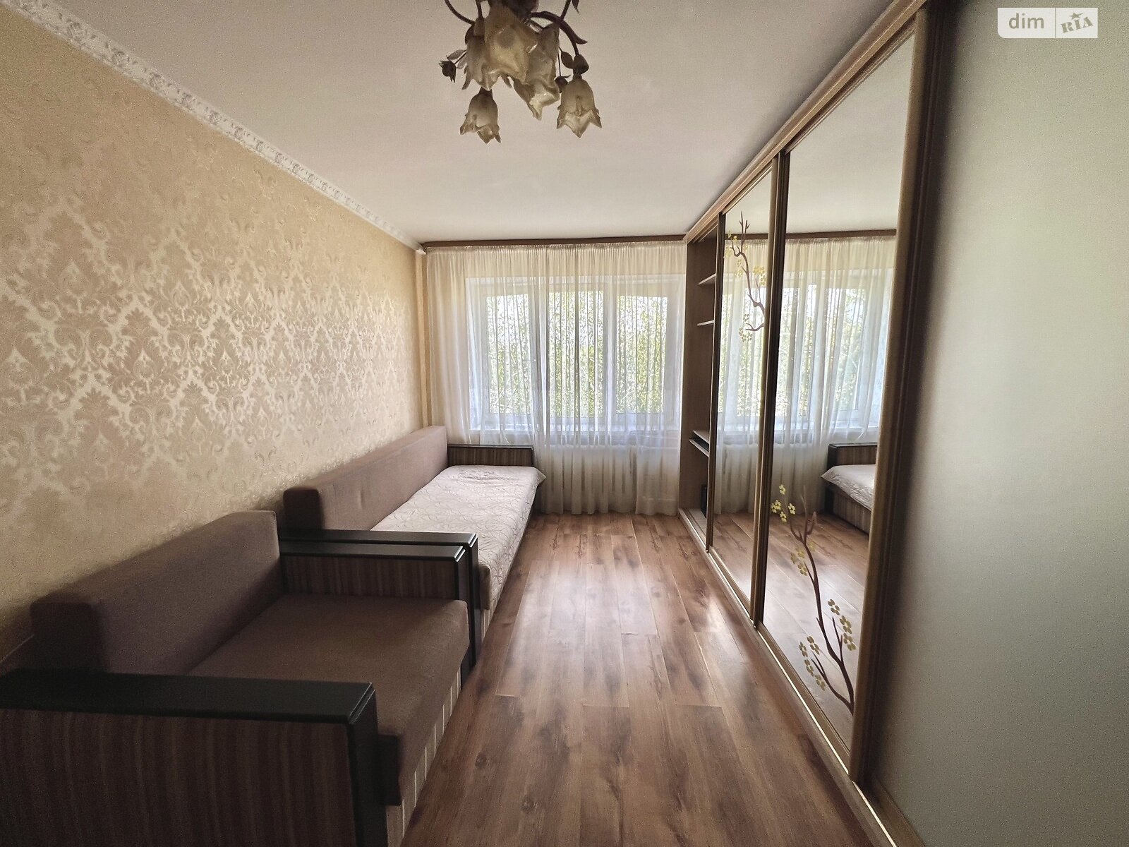 Комната в Виннице, на ул. Пирогова 131, кв. 53/1 в районе Электросеть на продажу фото 1 Комната в Виннице, на ул. Пирогова 131, кв. 53/1 в районе Электросеть на продажу фото 1