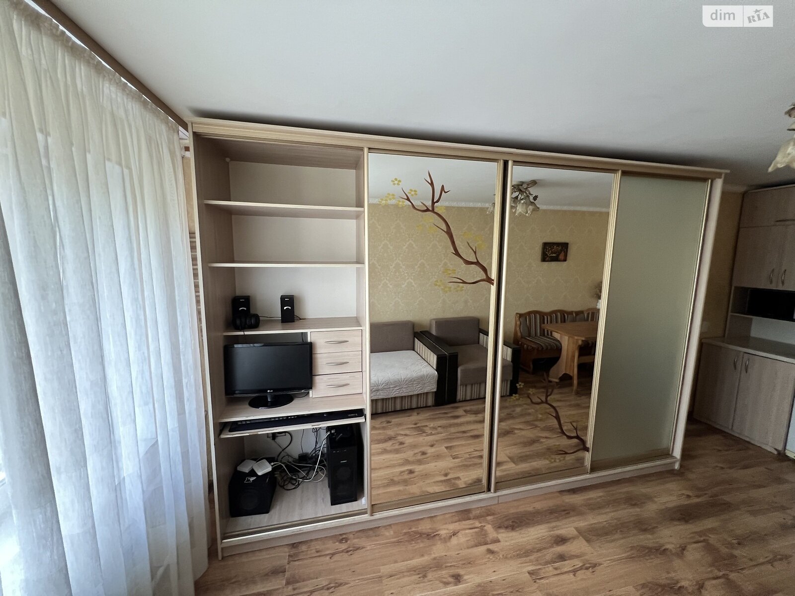 Комната в Виннице, на ул. Пирогова 131, кв. 53/1 в районе Электросеть на продажу фото 1 Комната в Виннице, на ул. Пирогова 131, кв. 53/1 в районе Электросеть на продажу фото 1