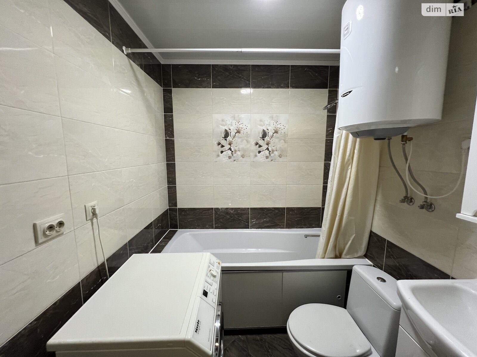 Кімната в Вінниці на вул. Пирогова 131, кв. 53/2 в районі Електромережа на продаж фото 1 Кімната в Вінниці на вул. Пирогова 131, кв. 53/2 в районі Електромережа на продаж фото 1