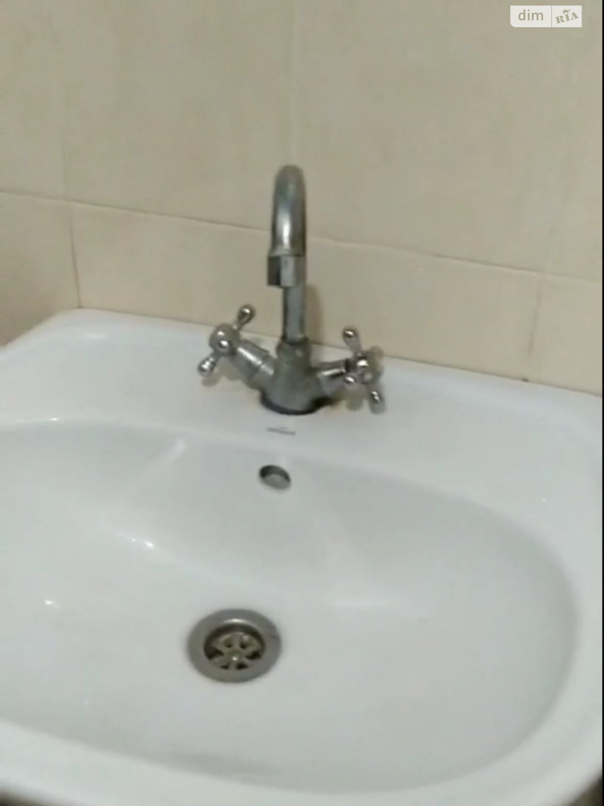 Кімната в Вінниці на пров. Гонти 14 в районі Київська на продаж фото 1 Кімната в Вінниці на пров. Гонти 14 в районі Київська на продаж фото 1