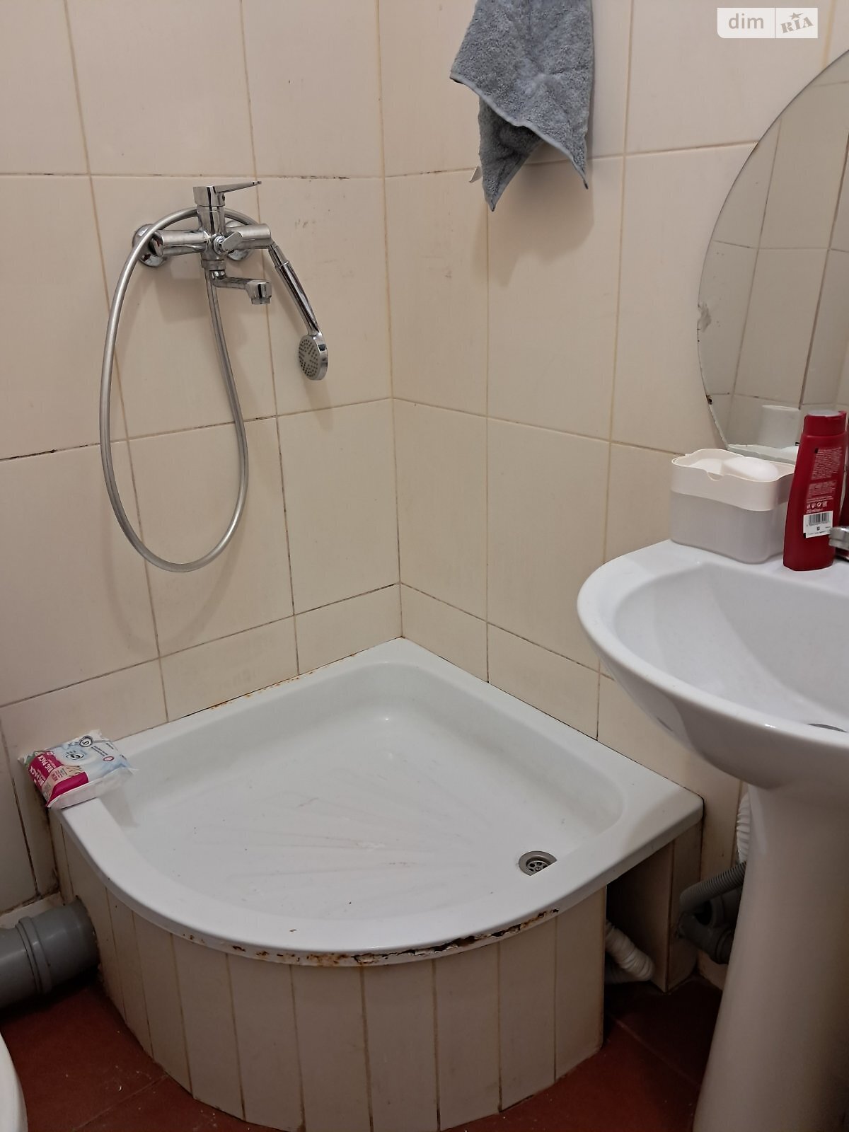Комната в Виннице, на ул. Павла Корнелюка в районе Замостянский на продажу фото 1 Комната в Виннице, на ул. Павла Корнелюка в районе Замостянский на продажу фото 1