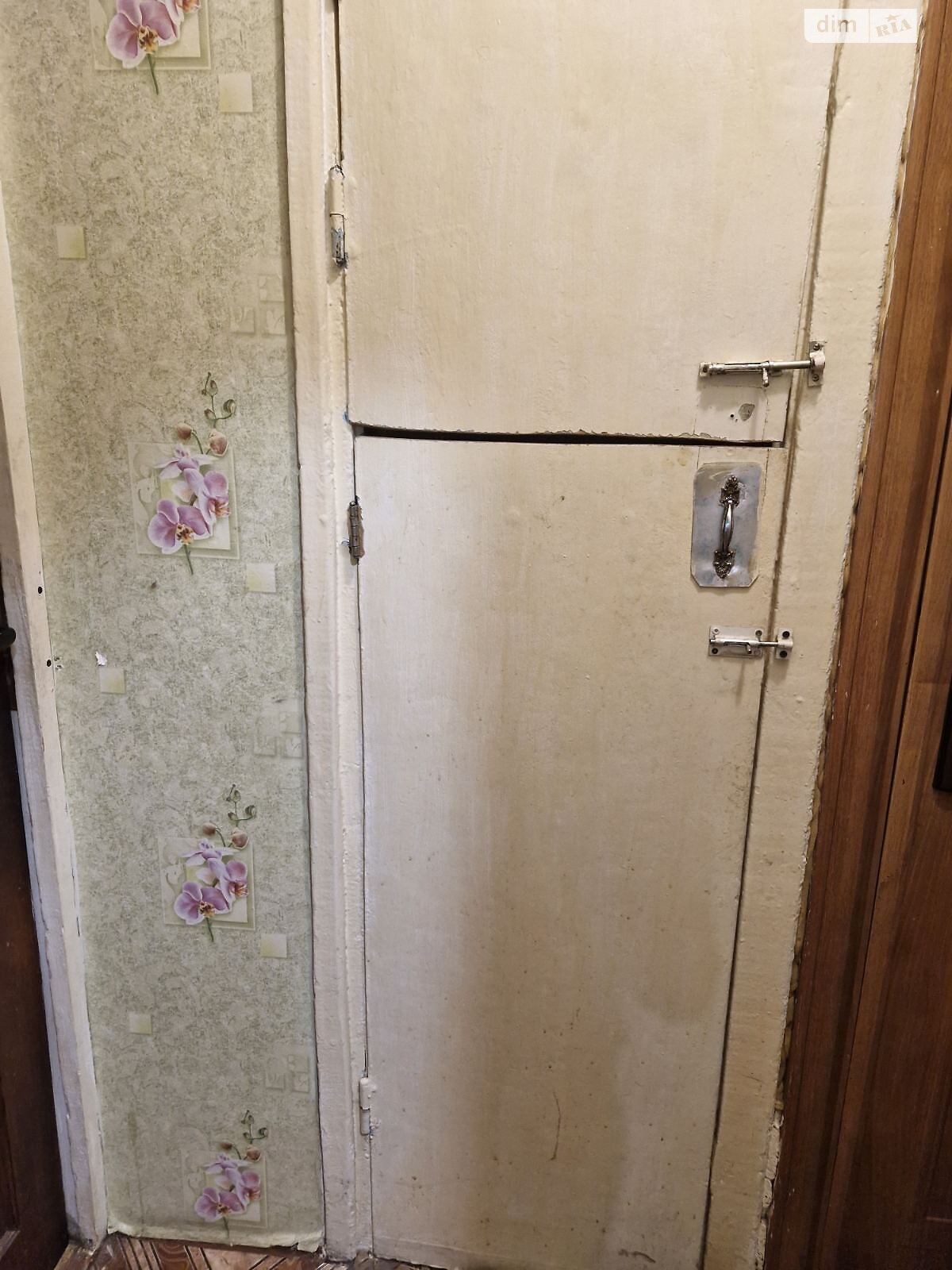 Кімната в Вінниці на вул. Сергія Зулінського в районі Київська на продаж фото 1 Кімната в Вінниці на вул. Сергія Зулінського в районі Київська на продаж фото 1