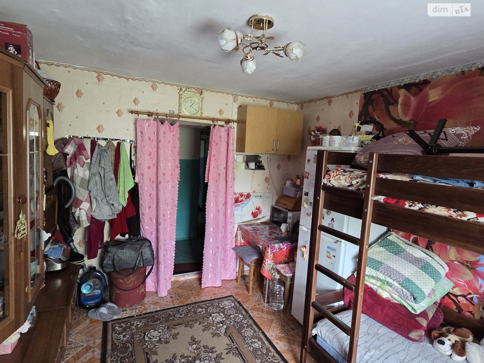 Кімната в Вінниці на вул. Магістратська 98Б в районі Кумбари на продаж фото 1 Кімната в Вінниці на вул. Магістратська 98Б в районі Кумбари на продаж фото 1
