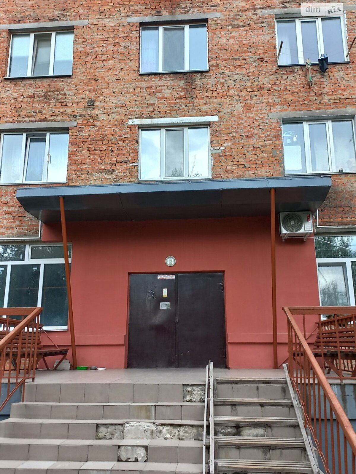 Комната в Виннице, на ул. Магистратская 58 в районе Кумбары на продажу фото 1 Комната в Виннице, на ул. Магистратская 58 в районе Кумбары на продажу фото 1