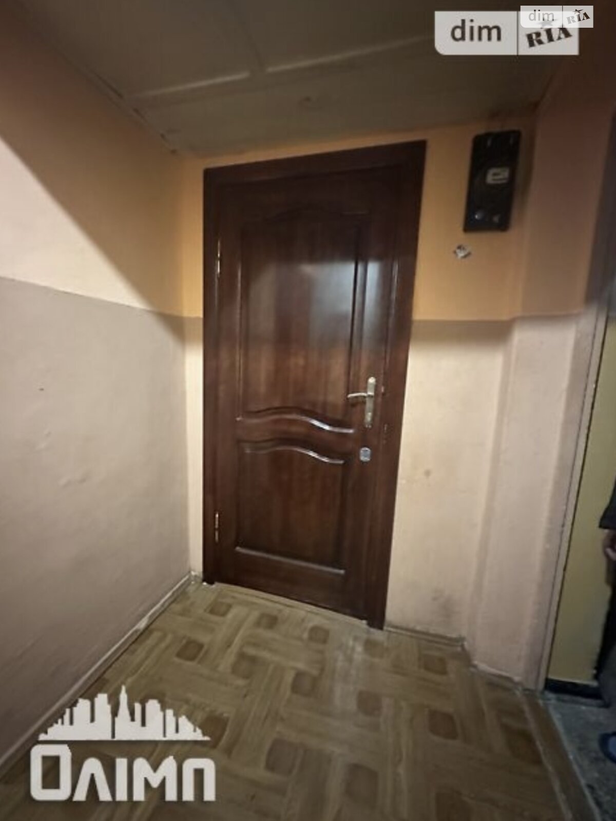 Кімната в Вінниці на вул. Лялі Ратушної 130 в районі Слов’янка на продаж фото 1 Кімната в Вінниці на вул. Лялі Ратушної 130 в районі Слов’янка на продаж фото 1
