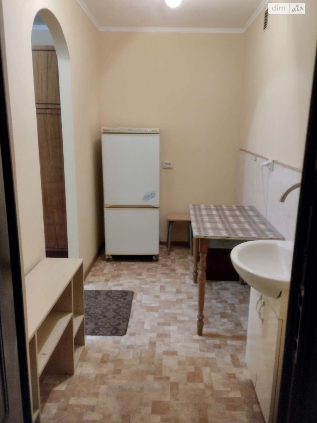 Кімната в Вінниці на вул. Лялі Ратушної 132 в районі Слов’янка на продаж фото 1 Кімната в Вінниці на вул. Лялі Ратушної 132 в районі Слов’янка на продаж фото 1