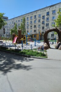 Кімната в Вінниці на вул. Лялі Ратушної 128 в районі Слов’янка на продаж фото 2 Кімната в Вінниці на вул. Лялі Ратушної 128 в районі Слов’янка на продаж фото 2