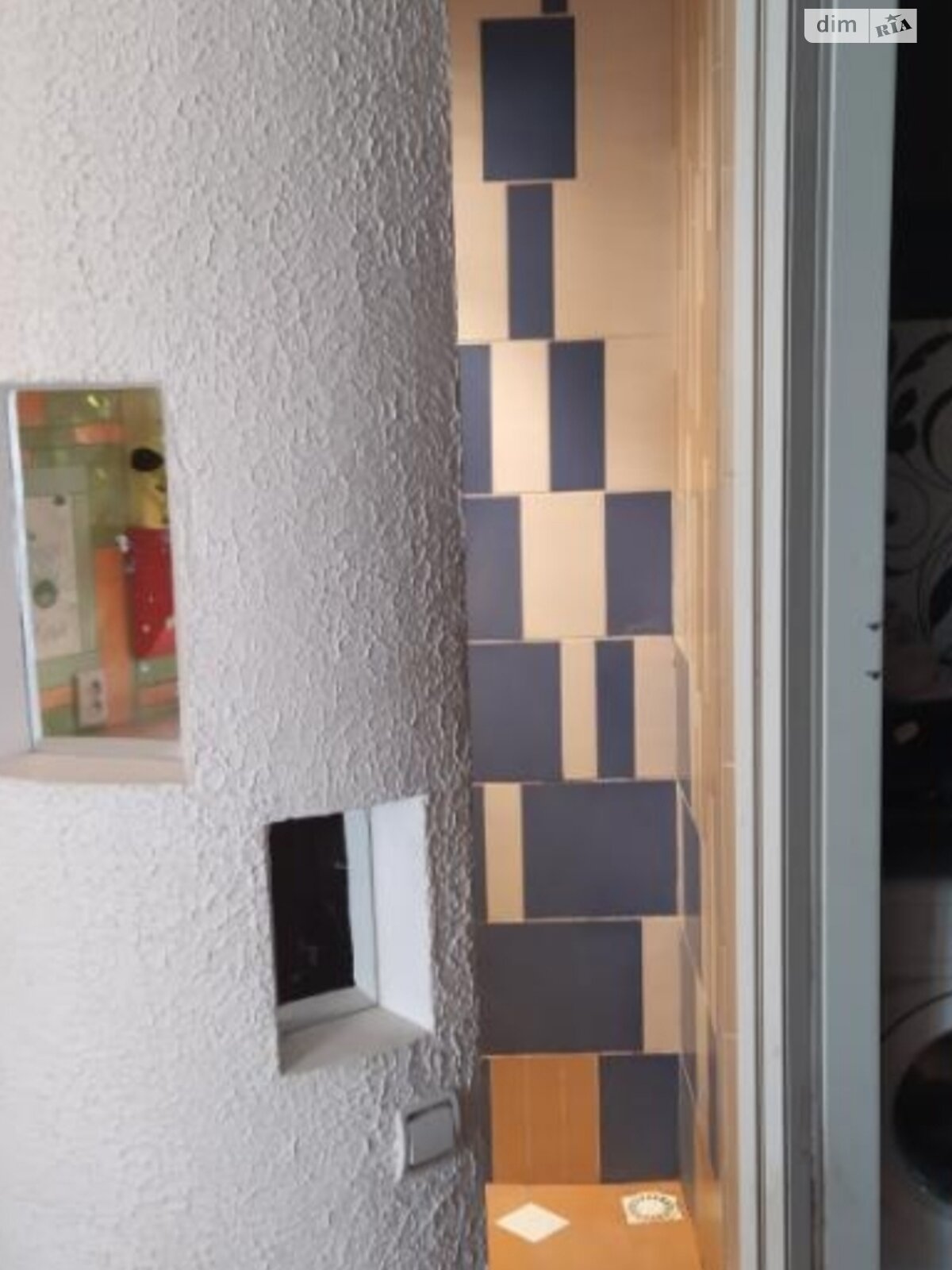 Кімната в Вінниці на вул. Лялі Ратушної 128 в районі Слов’янка на продаж фото 1 Кімната в Вінниці на вул. Лялі Ратушної 128 в районі Слов’янка на продаж фото 1