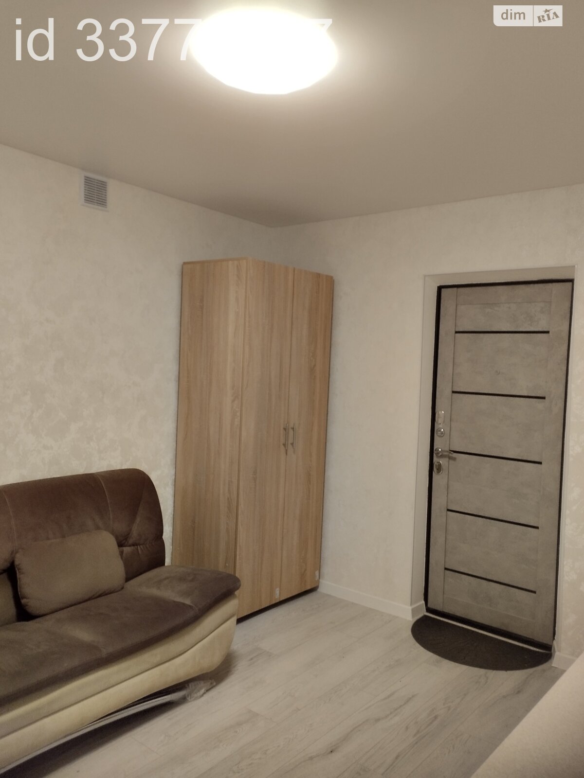 Кімната в Вінниці на вул. Лялі Ратушної 130 в районі Слов’янка на продаж фото 1 Кімната в Вінниці на вул. Лялі Ратушної 130 в районі Слов’янка на продаж фото 1