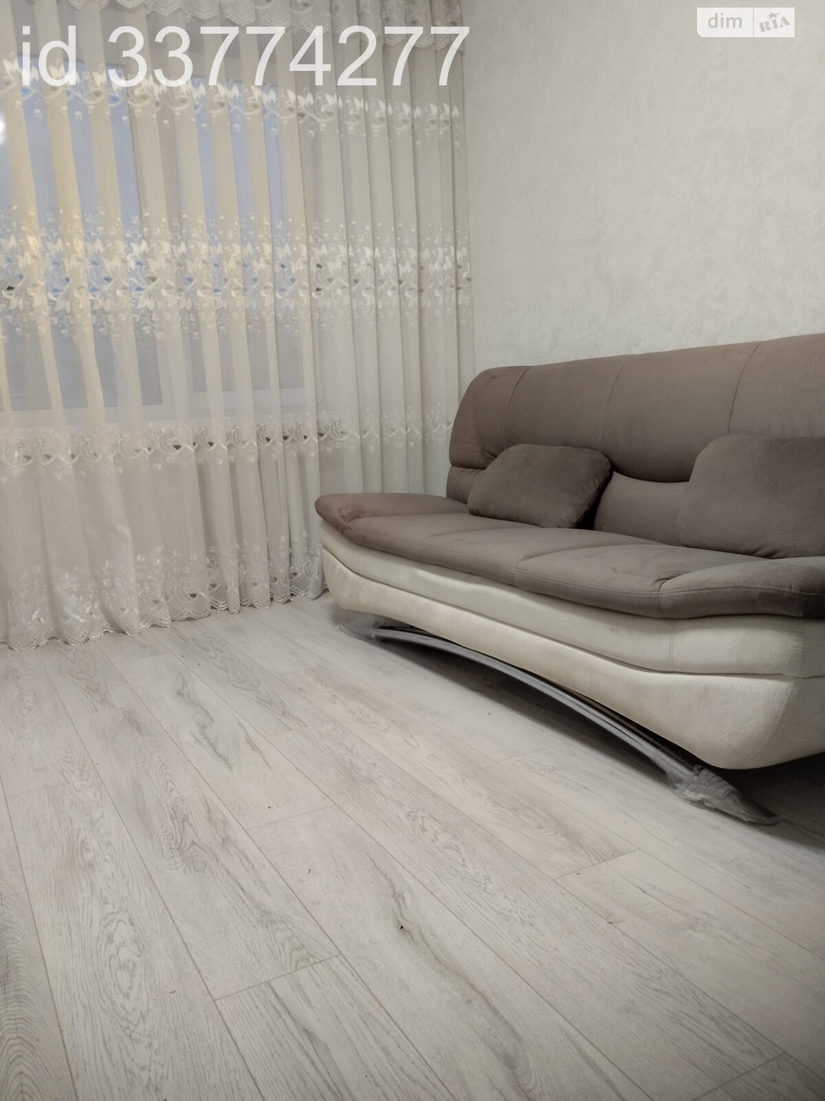 Кімната в Вінниці на вул. Лялі Ратушної 130 в районі Слов’янка на продаж фото 1 Кімната в Вінниці на вул. Лялі Ратушної 130 в районі Слов’янка на продаж фото 1