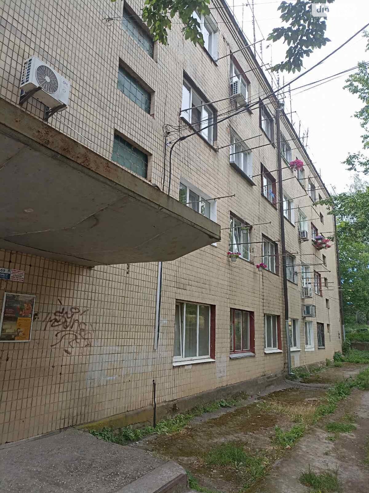 Комната в Виннице, на ул. Шевченко в районе Славянка на продажу фото 1 Комната в Виннице, на ул. Шевченко в районе Славянка на продажу фото 1