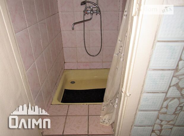 Комната в Виннице, на ул. Ляли Ратушной в районе Славянка на продажу фото 1 Комната в Виннице, на ул. Ляли Ратушной в районе Славянка на продажу фото 1