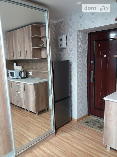 Комната в Виннице, на ул. Юрия Смирнова в районе Старый город на продажу фото 1 Комната в Виннице, на ул. Юрия Смирнова в районе Старый город на продажу фото 1