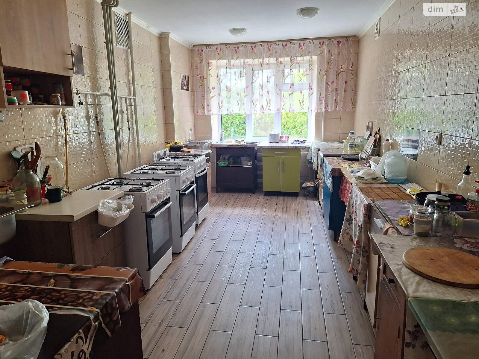 Комната в Виннице, на ул. Василия Порика 47 в районе Вишенка на продажу фото 1 Комната в Виннице, на ул. Василия Порика 47 в районе Вишенка на продажу фото 1