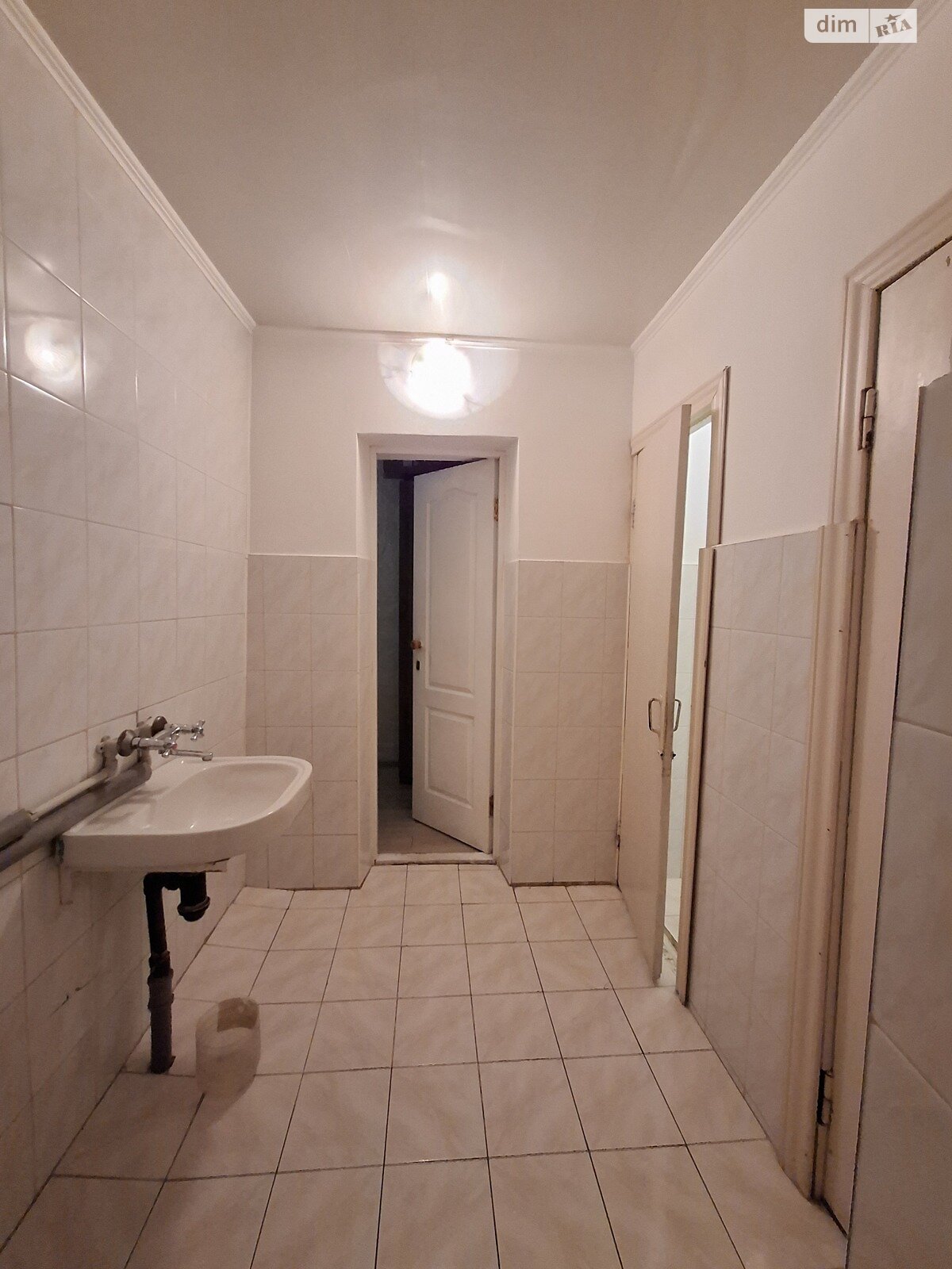 Комната в Виннице, на ул. Василия Порика в районе Вишенка на продажу фото 1 Комната в Виннице, на ул. Василия Порика в районе Вишенка на продажу фото 1