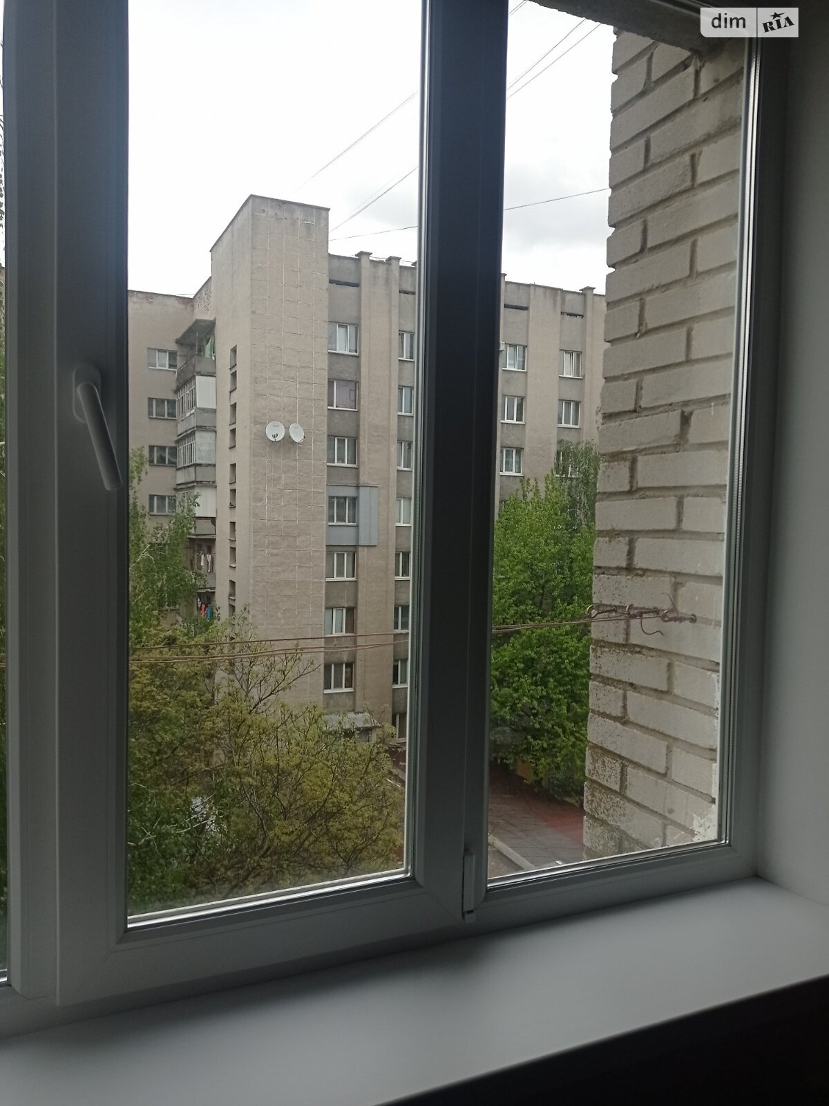 Комната в Виннице, на просп. Юности в районе Вишенка на продажу фото 1 Комната в Виннице, на просп. Юности в районе Вишенка на продажу фото 1