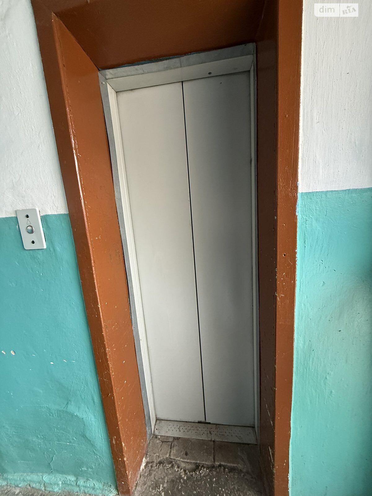 Комната в Виннице, на просп. Юности 12 в районе Вишенка на продажу фото 1 Комната в Виннице, на просп. Юности 12 в районе Вишенка на продажу фото 1