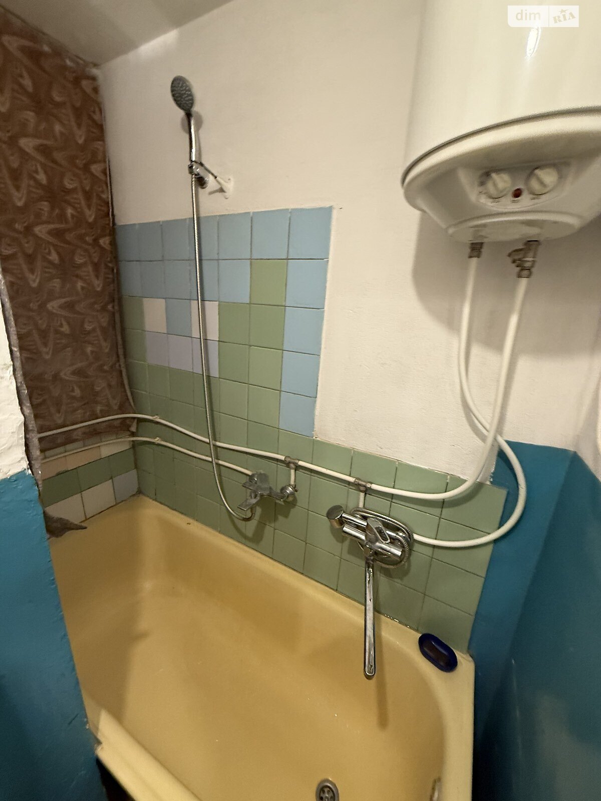 Комната в Виннице, на просп. Юности 12 в районе Вишенка на продажу фото 1 Комната в Виннице, на просп. Юности 12 в районе Вишенка на продажу фото 1