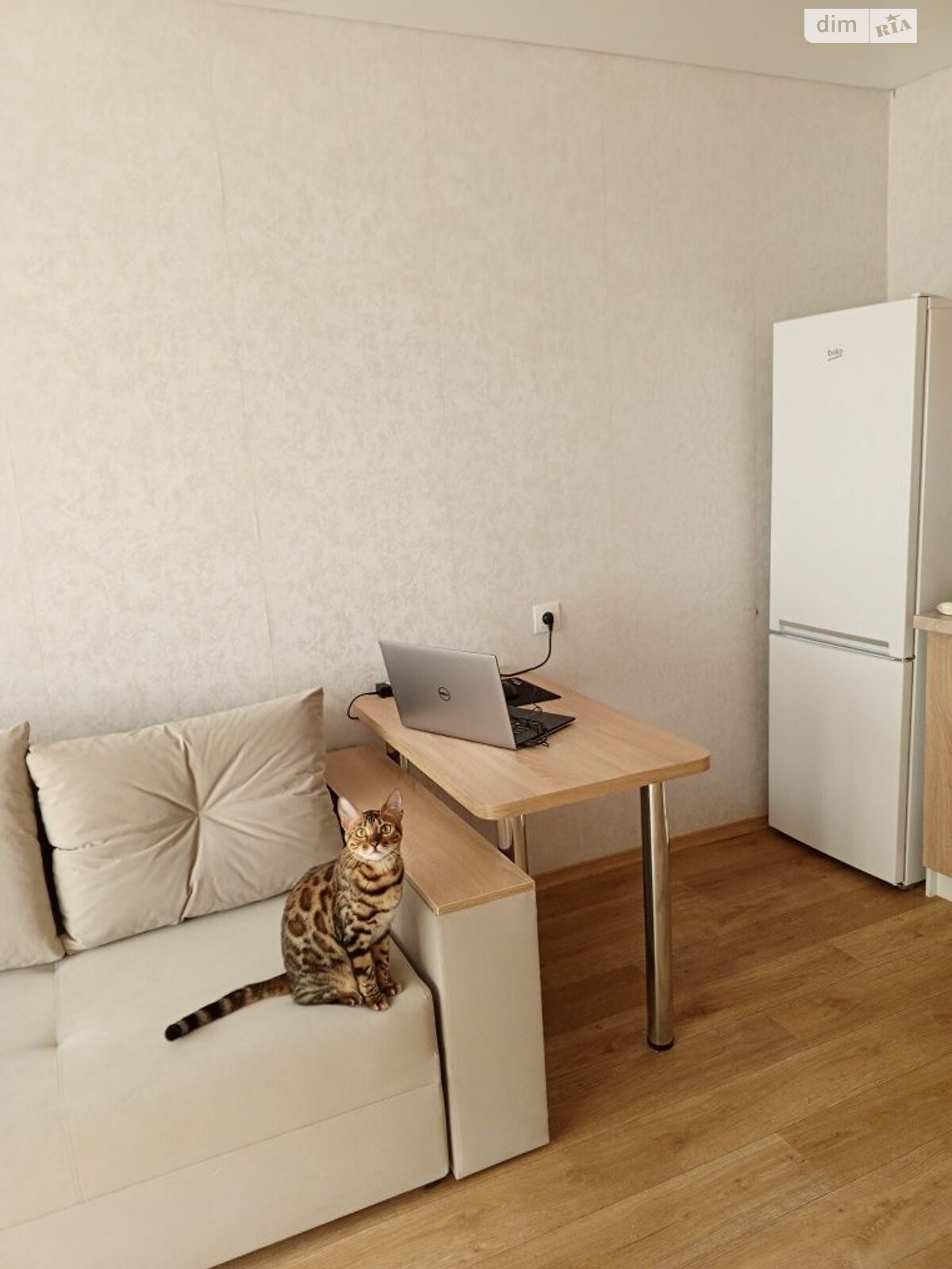 Комната в Виннице, на просп. Юности в районе Вишенка на продажу фото 1 Комната в Виннице, на просп. Юности в районе Вишенка на продажу фото 1