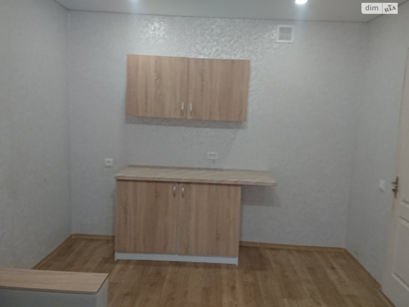 Комната в Виннице, на просп. Юности в районе Вишенка на продажу фото 1 Комната в Виннице, на просп. Юности в районе Вишенка на продажу фото 1