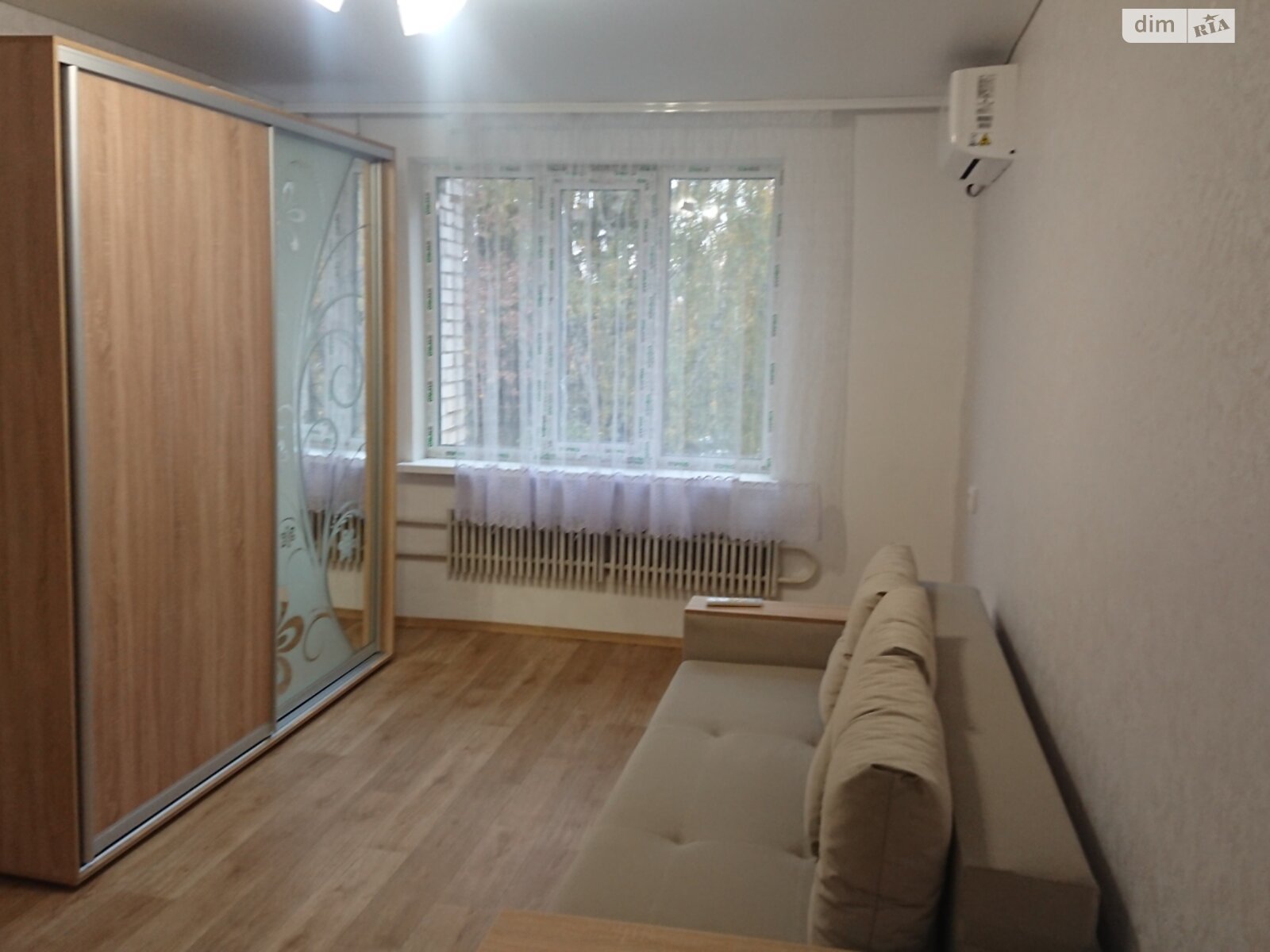 Комната в Виннице, на просп. Юности в районе Вишенка на продажу фото 1 Комната в Виннице, на просп. Юности в районе Вишенка на продажу фото 1