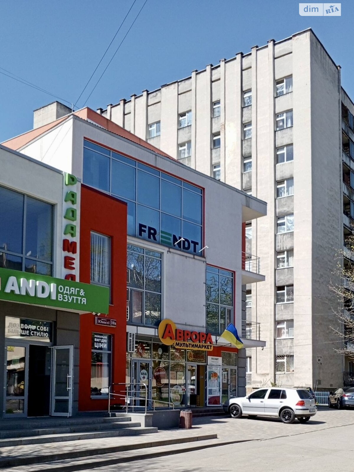 Кімната в Вінниці на просп. Юності 14 в районі Вишенька на продаж фото 1 Кімната в Вінниці на просп. Юності 14 в районі Вишенька на продаж фото 1