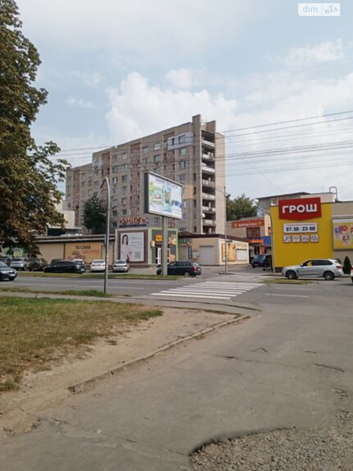 Комната в Виннице, на просп. Юности в районе Вишенка на продажу фото 1 Комната в Виннице, на просп. Юности в районе Вишенка на продажу фото 1