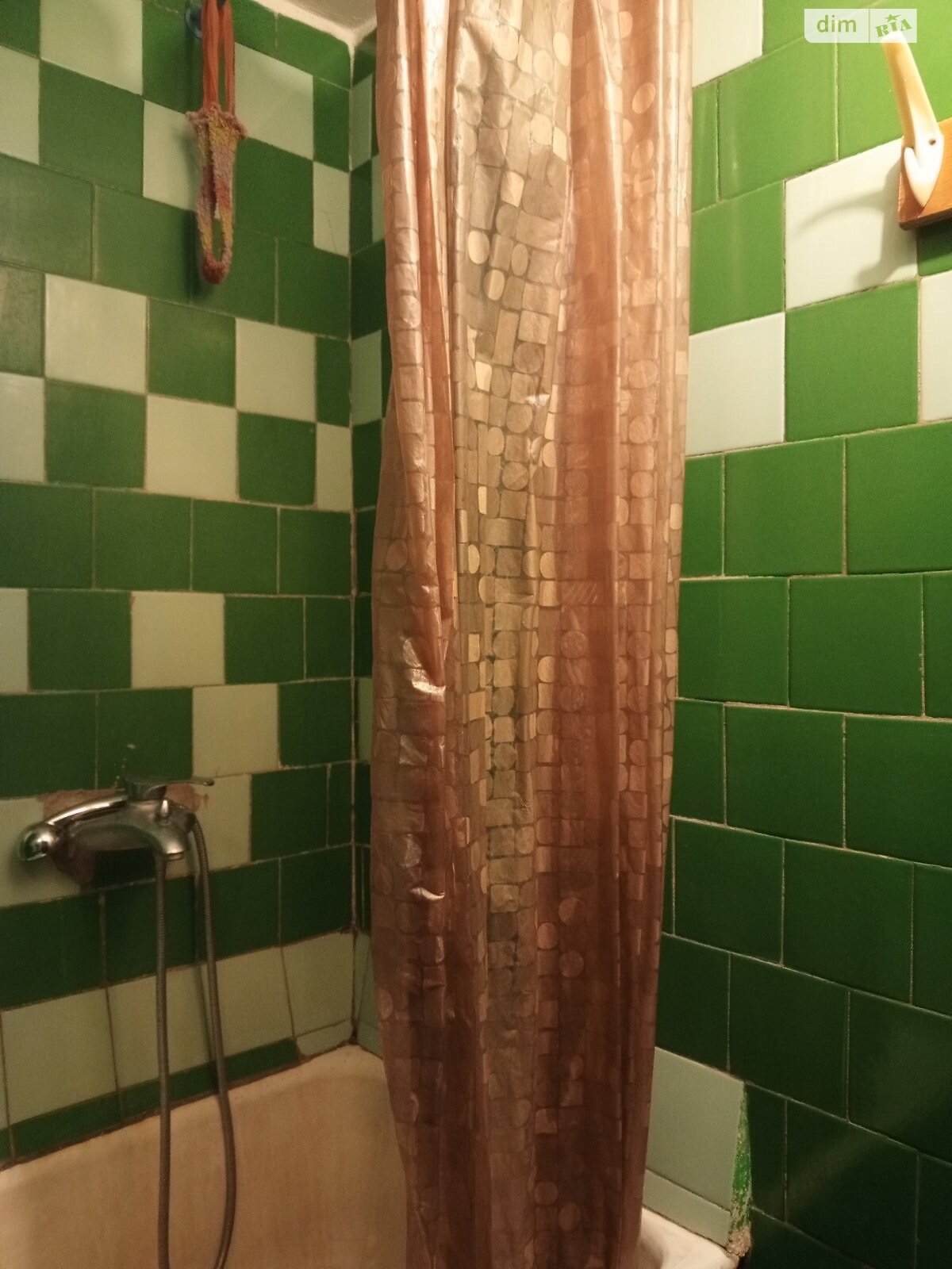 Комната в Виннице, на просп. Юности в районе Вишенка на продажу фото 1 Комната в Виннице, на просп. Юности в районе Вишенка на продажу фото 1