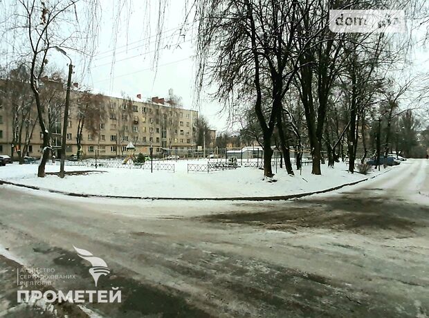 Комната в Виннице, на ул. Василия Порика в районе Вишенка на продажу фото 1 Комната в Виннице, на ул. Василия Порика в районе Вишенка на продажу фото 1
