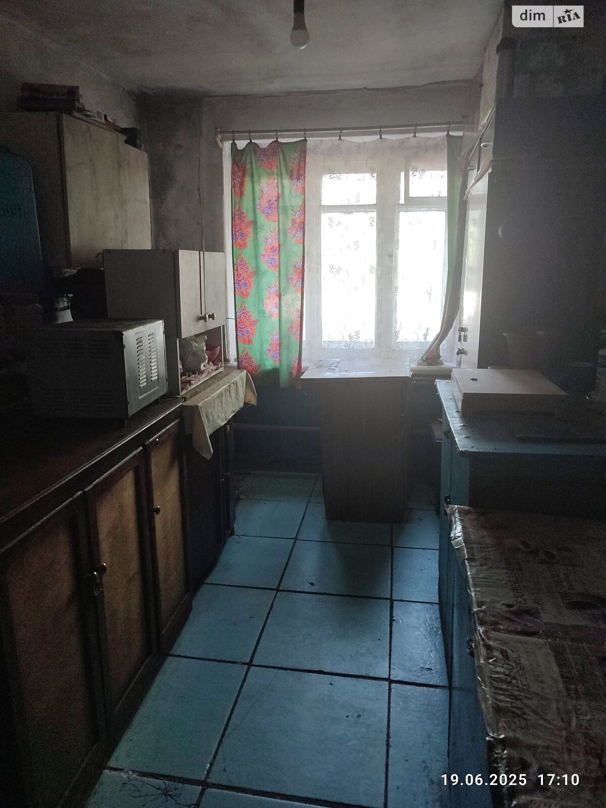 Кімната в Вінниці на вул. Сергія Зулінського в районі Замостянський на продаж фото 1 Кімната в Вінниці на вул. Сергія Зулінського в районі Замостянський на продаж фото 1