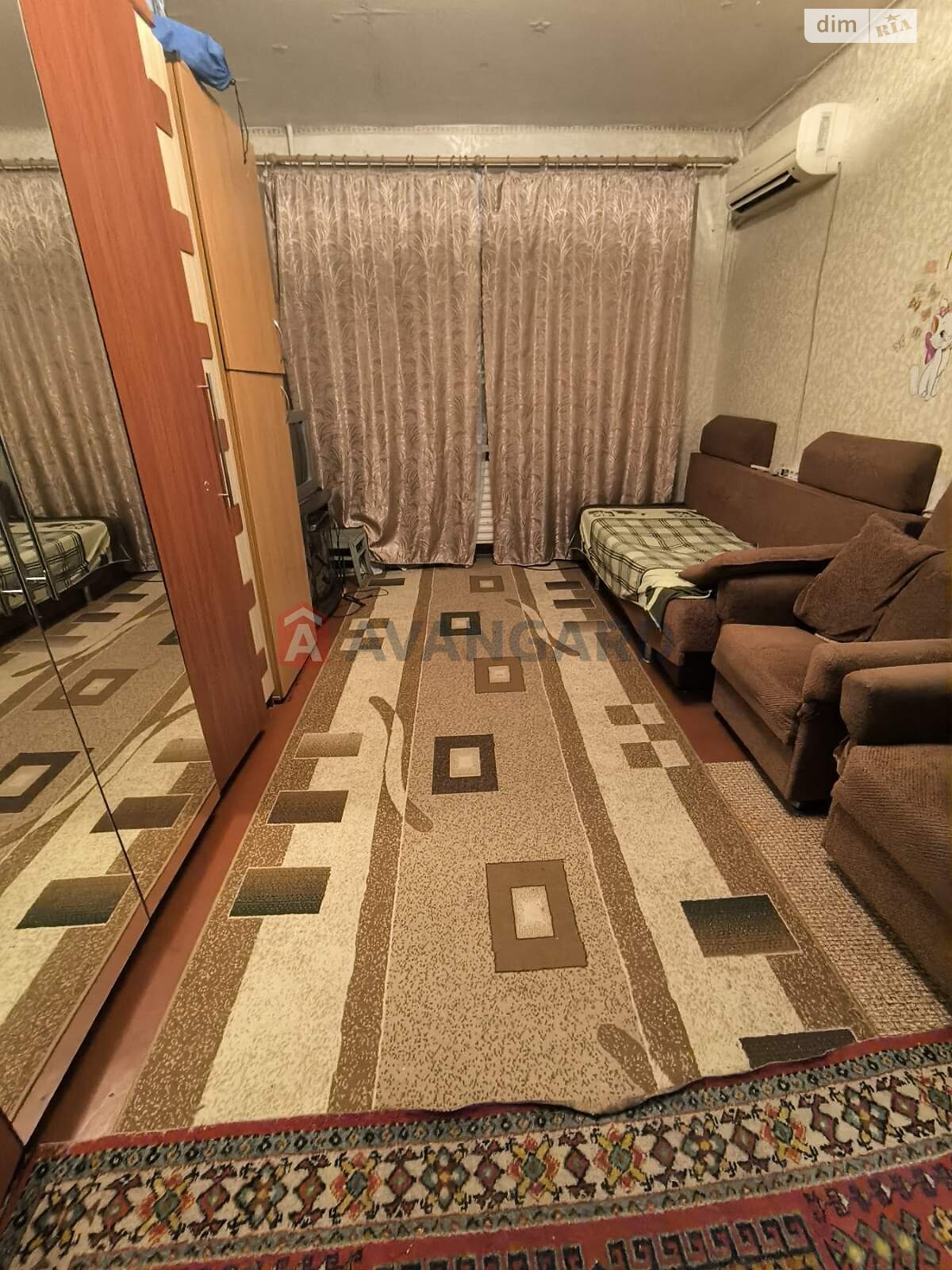 Комната в Запорожье, на ул. Энтузиастов 21 в районе Хортицкий на продажу фото 1 Комната в Запорожье, на ул. Энтузиастов 21 в районе Хортицкий на продажу фото 1