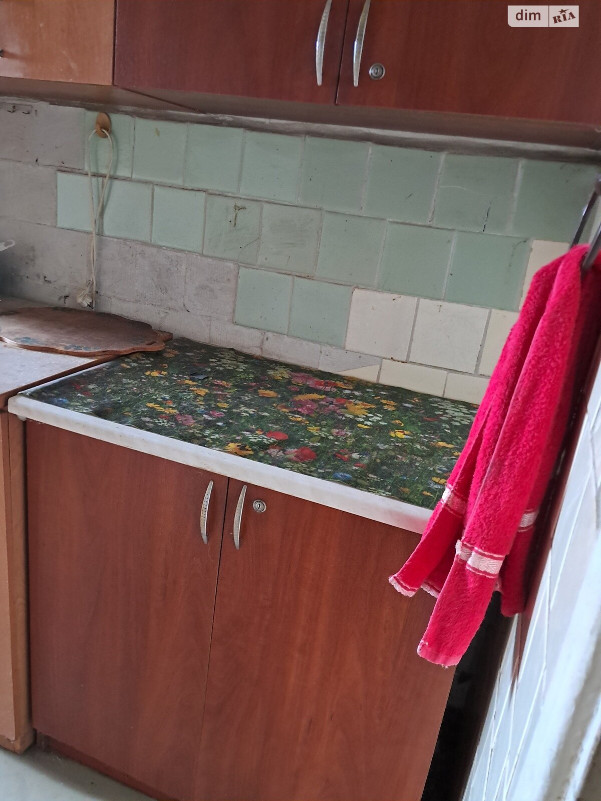 Комната в Запорожье, на ул. Привокзальная 7, кв. 611 в районе Коммунарский на продажу фото 1 Комната в Запорожье, на ул. Привокзальная 7, кв. 611 в районе Коммунарский на продажу фото 1