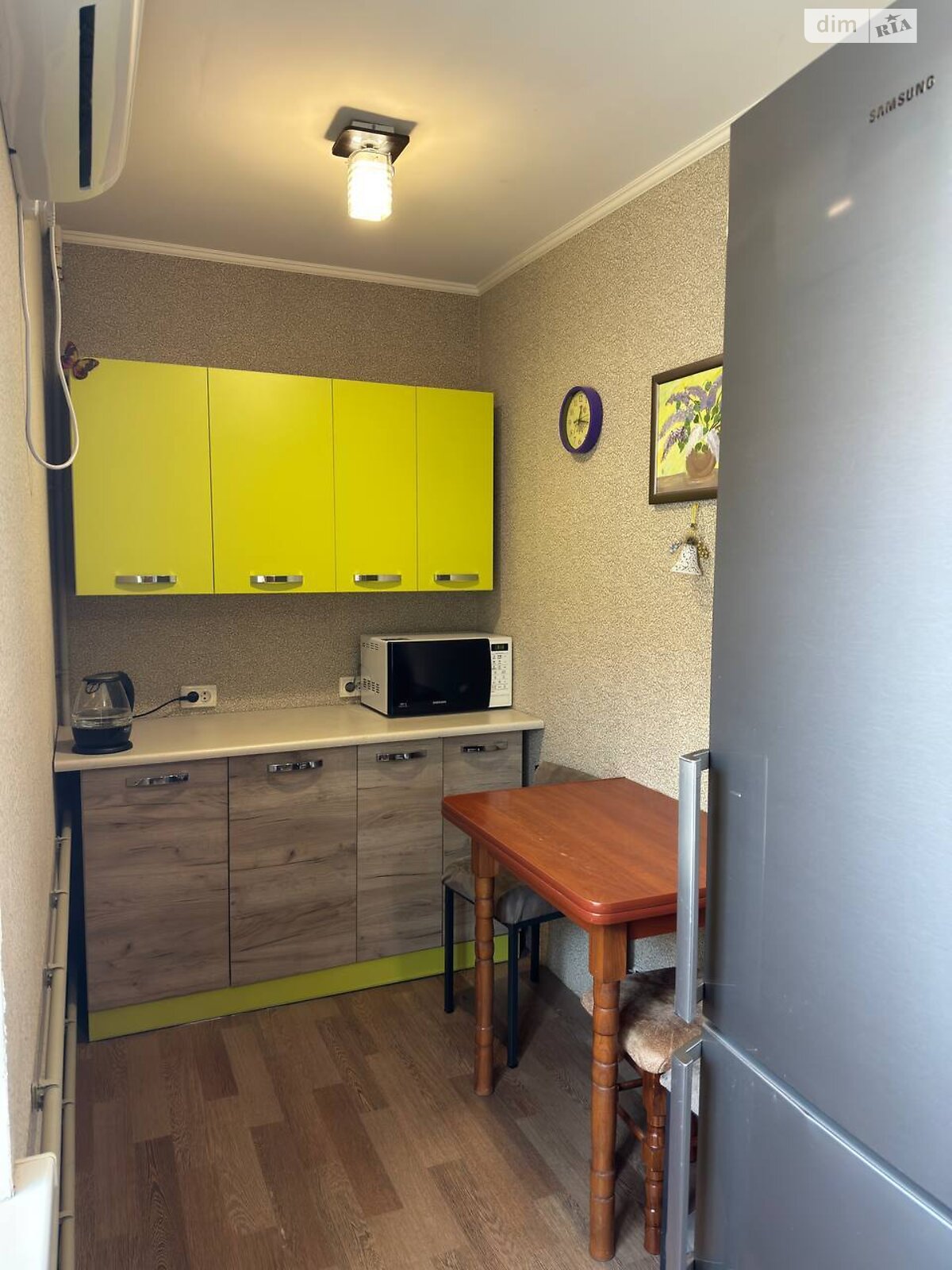 Кімната в Запоріжжі на вул. Окружна 4, кв. 11 в районі Шевченківський на продаж фото 1 Кімната в Запоріжжі на вул. Окружна 4, кв. 11 в районі Шевченківський на продаж фото 1