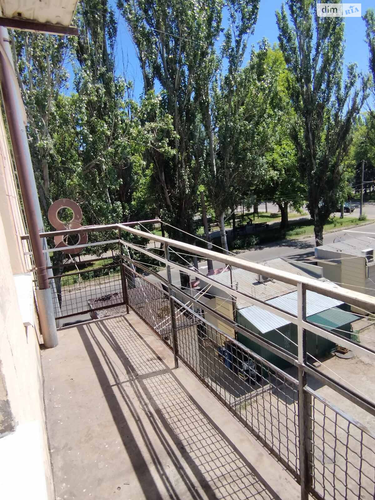 Кімната в Запоріжжі на просп. Металургів 10 в районі Соцмісто на продаж фото 1 Кімната в Запоріжжі на просп. Металургів 10 в районі Соцмісто на продаж фото 1