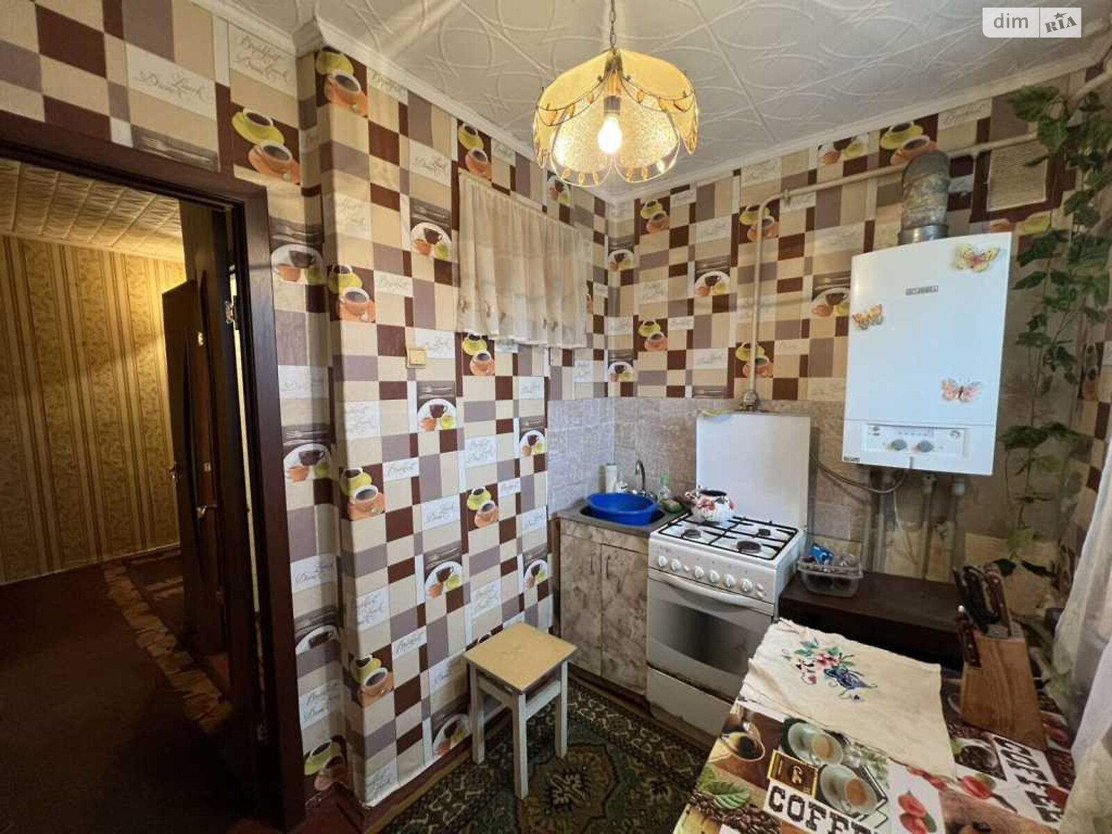 Продажа двухкомнатной квартиры в Абазовке, на ул. Пристанционная 2, кв. 1, фото 1 Продажа двухкомнатной квартиры в Абазовке, на ул. Пристанционная 2, кв. 1, фото 1