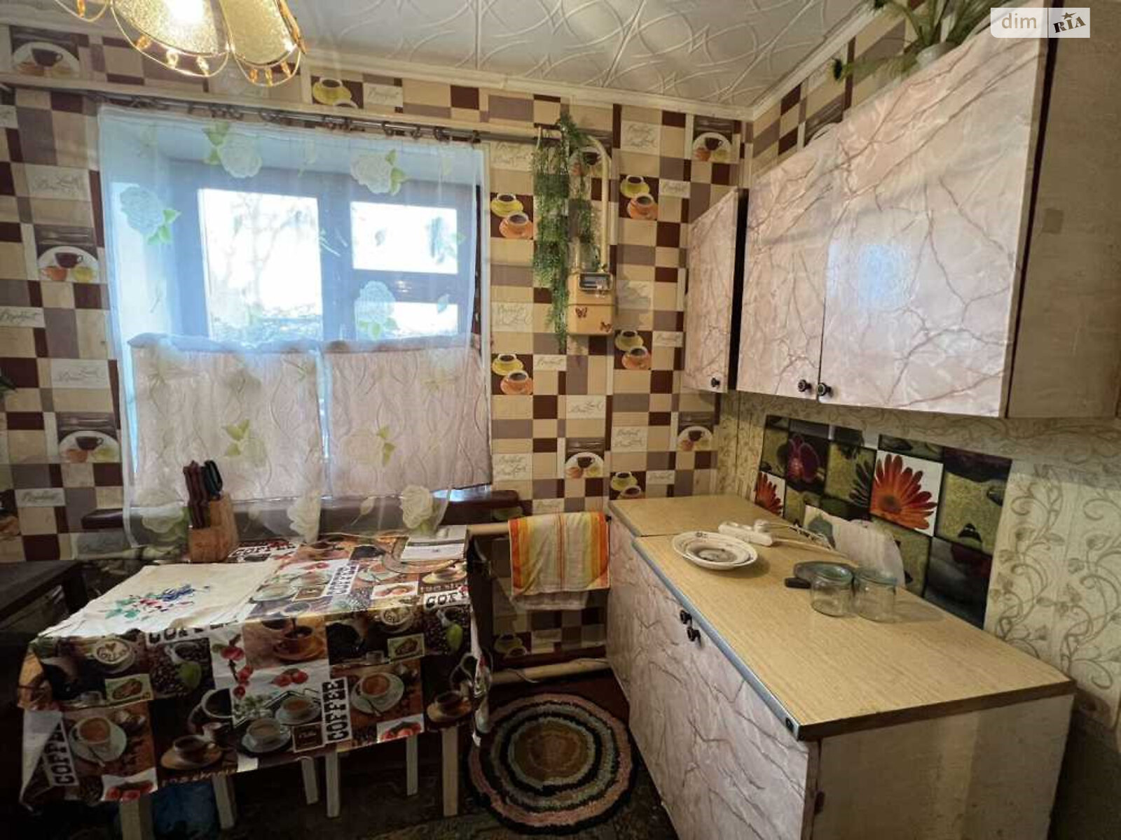 Продажа двухкомнатной квартиры в Абазовке, на ул. Пристанционная 2, кв. 1, фото 1 Продажа двухкомнатной квартиры в Абазовке, на ул. Пристанционная 2, кв. 1, фото 1