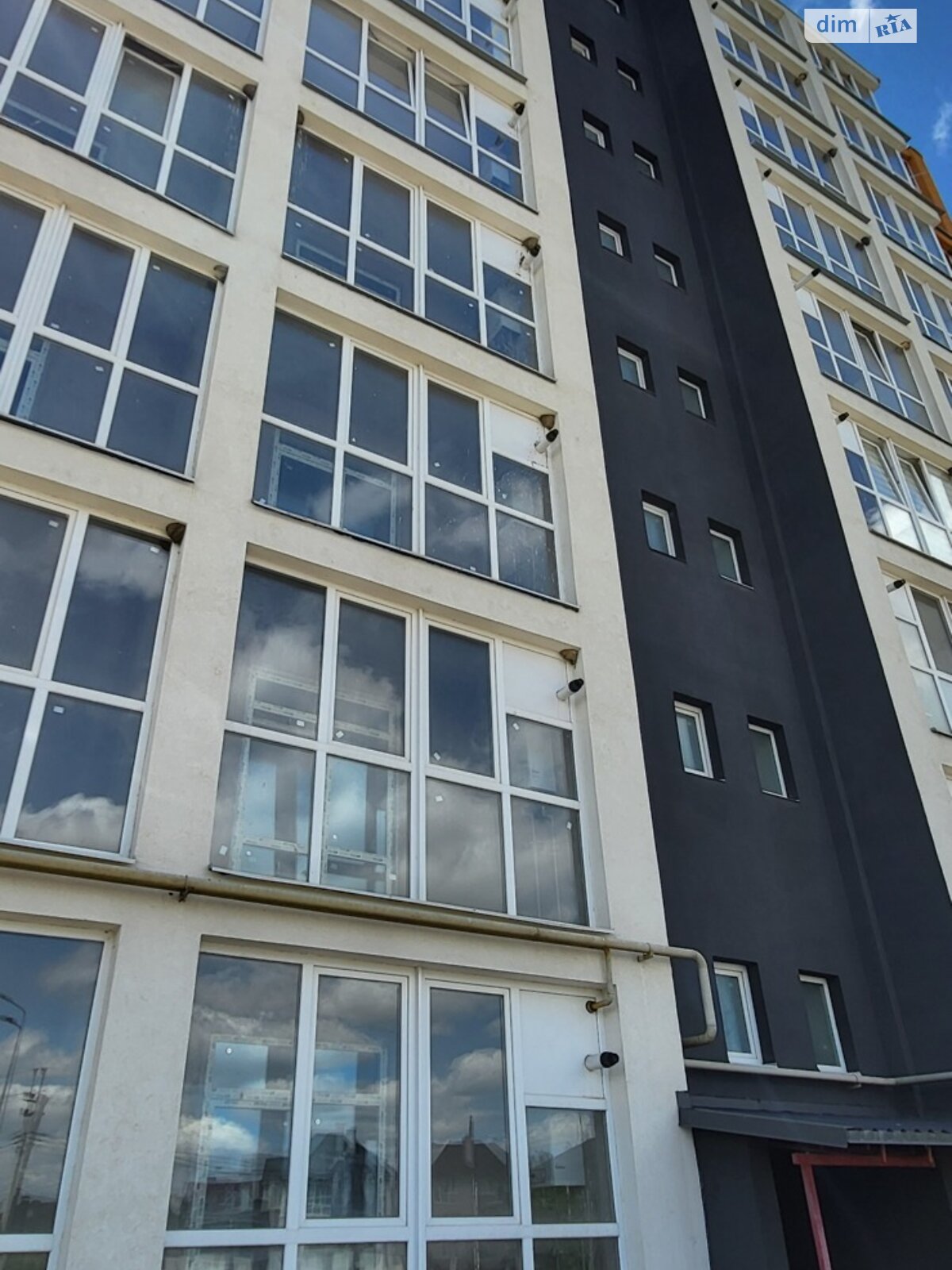 Продаж двокімнатної квартири в Агрономічному, на вул. Молодіжна 37, фото 1 Продаж двокімнатної квартири в Агрономічному, на вул. Молодіжна 37, фото 1