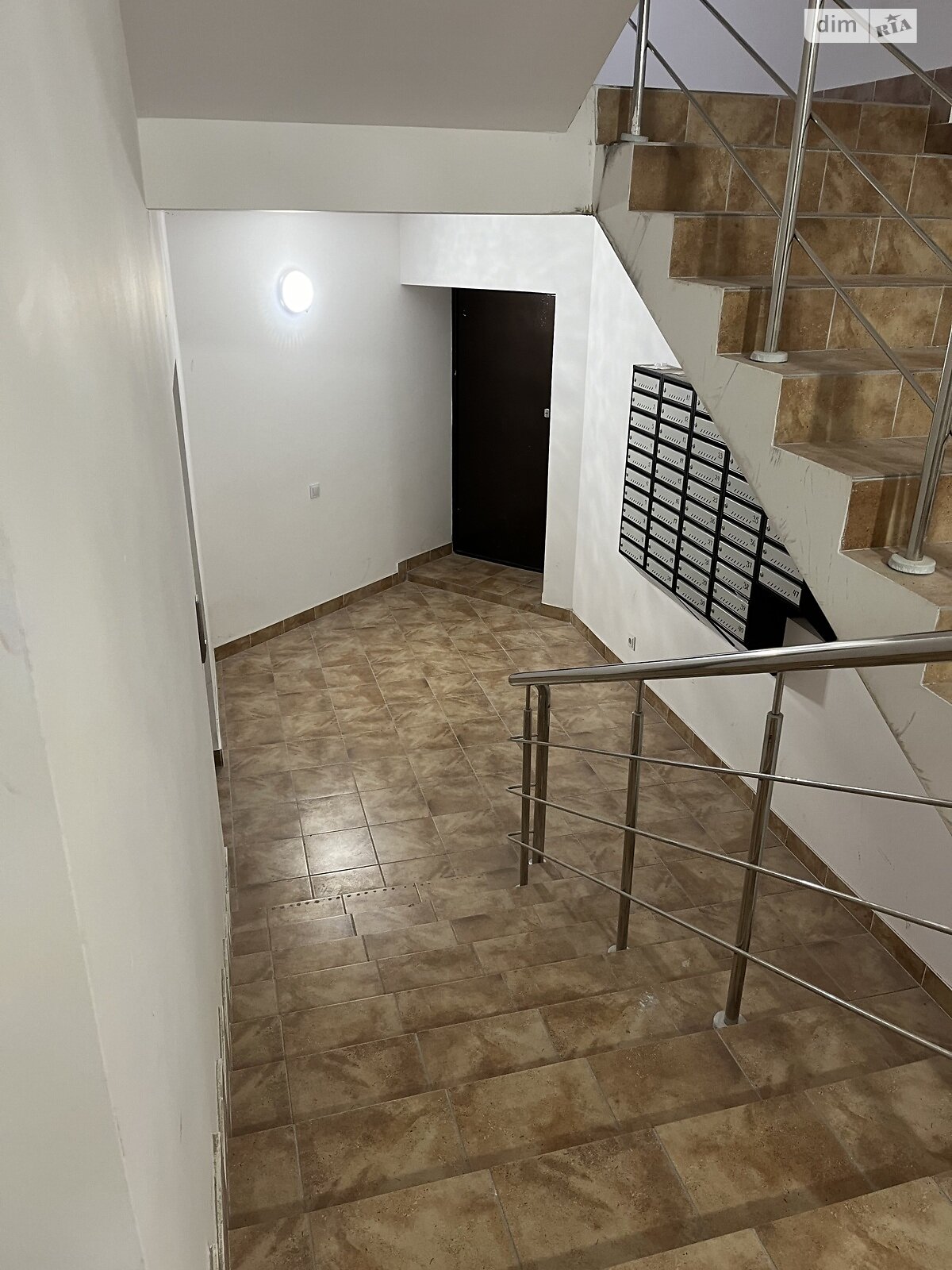 Продаж двокімнатної квартири в Агрономічному, на вул. Центральна 2А, кв. 11, фото 1 Продаж двокімнатної квартири в Агрономічному, на вул. Центральна 2А, кв. 11, фото 1