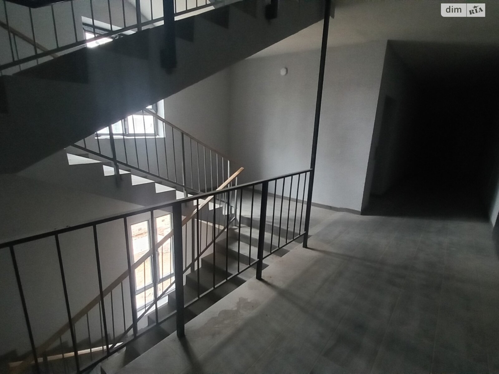 Продаж двокімнатної квартири в Агрономічному, на вул. Центральна, фото 1 Продаж двокімнатної квартири в Агрономічному, на вул. Центральна, фото 1