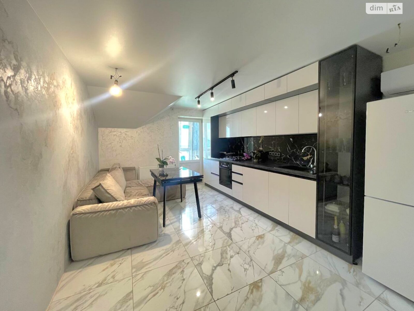 Продажа двухкомнатной квартиры в Агрономичном, на ул. Центральная 37А, фото 1 Продажа двухкомнатной квартиры в Агрономичном, на ул. Центральная 37А, фото 1