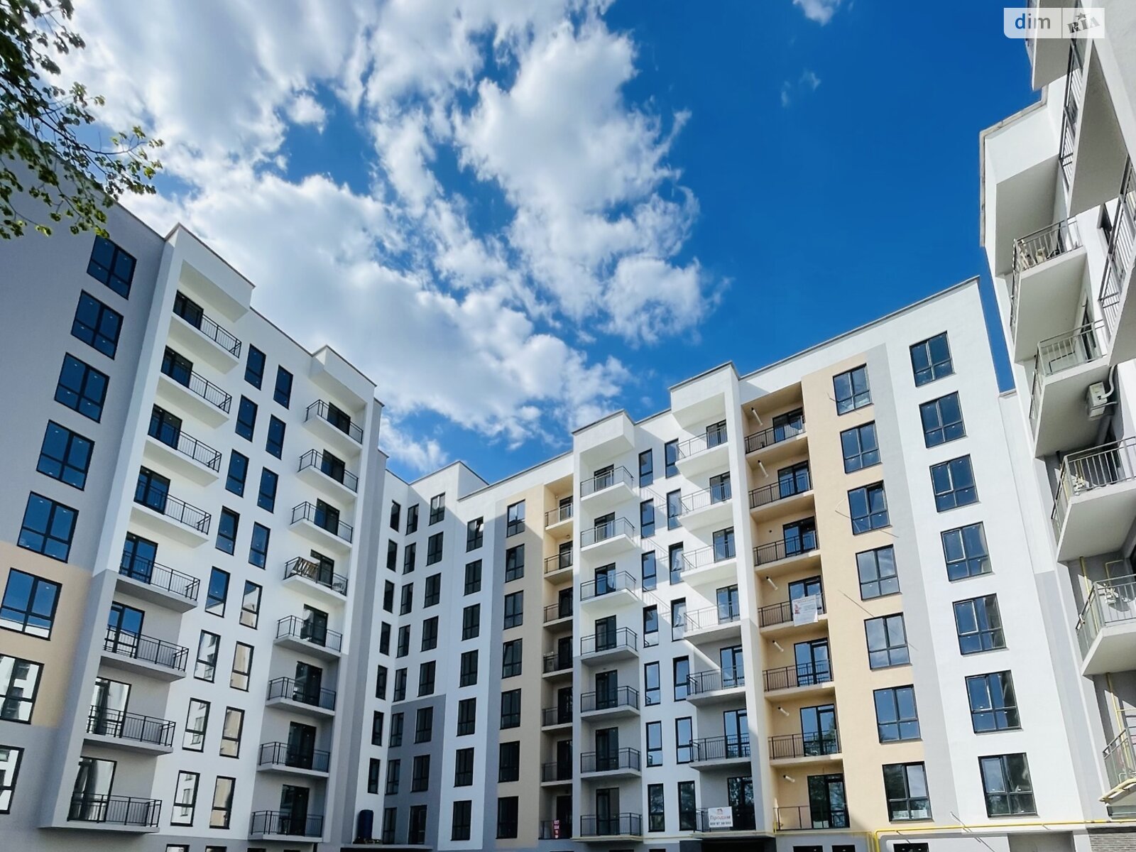 Продаж однокімнатної квартири в Агрономічному, на вул. Центральна 10А, фото 1 Продаж однокімнатної квартири в Агрономічному, на вул. Центральна 10А, фото 1