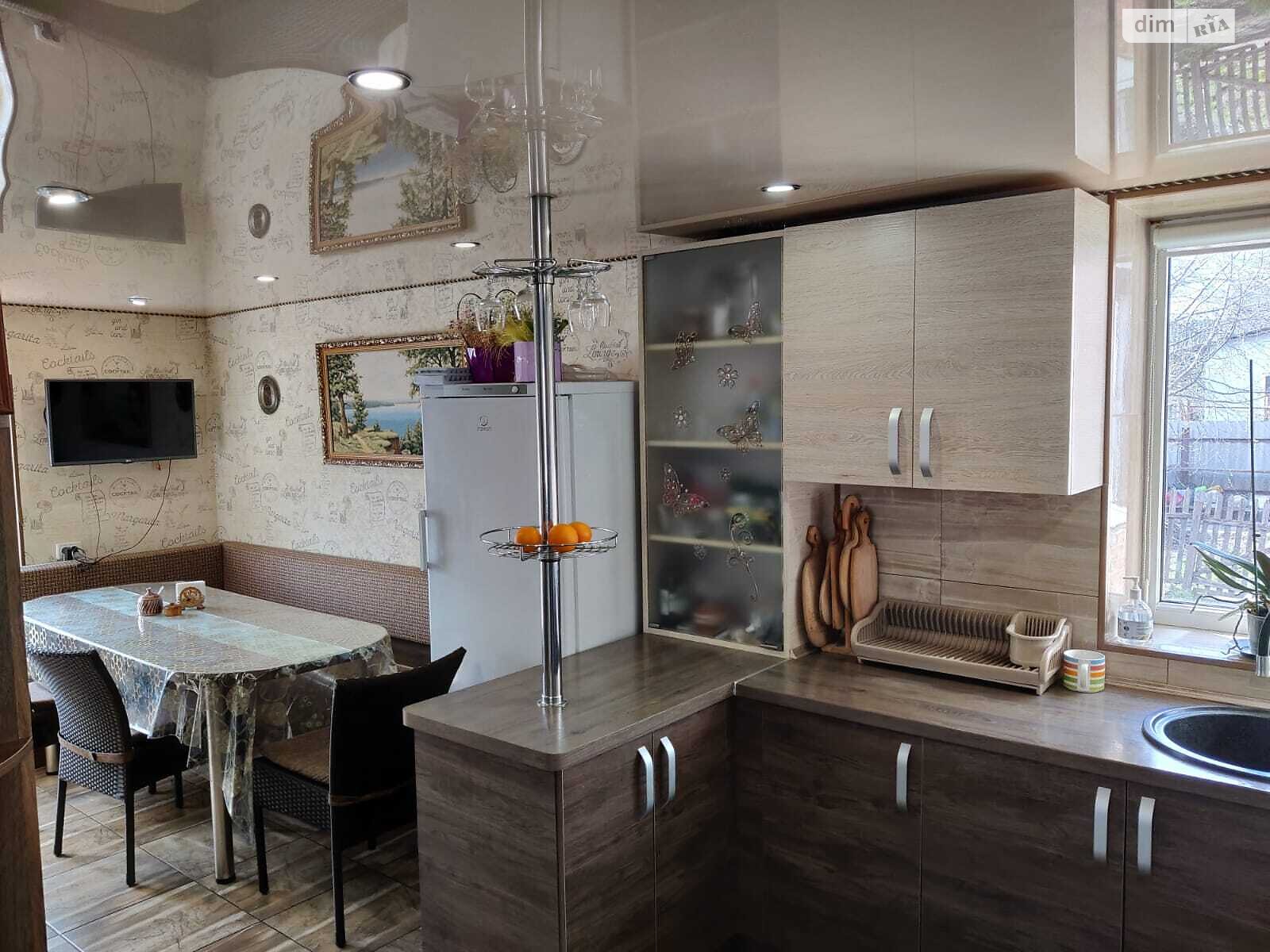 Продаж двокімнатної квартири в Охтирці, на вул. Євгена Ткаченка, район Охтирка фото 1 Продаж двокімнатної квартири в Охтирці, на вул. Євгена Ткаченка, район Охтирка фото 1