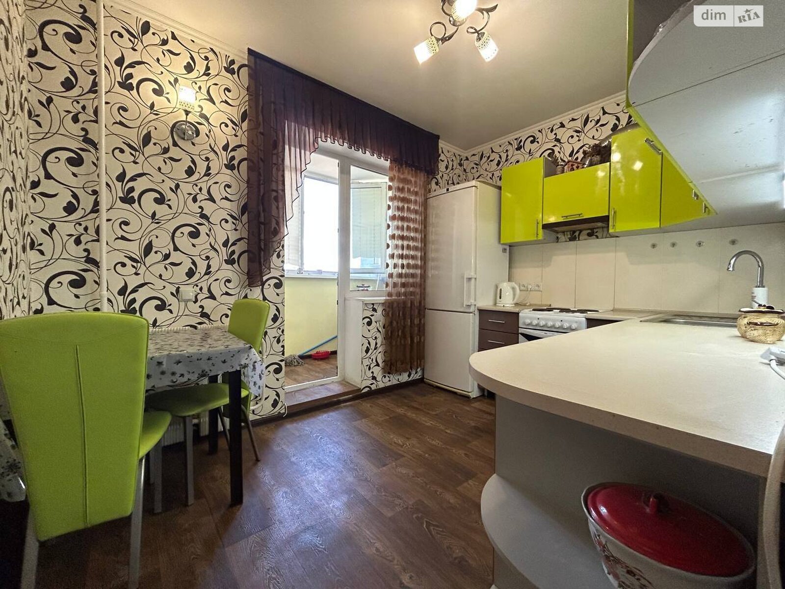 Продажа трехкомнатной квартиры в Ахтырке, на ул. Полтавская 10Б, район Ахтырка фото 1